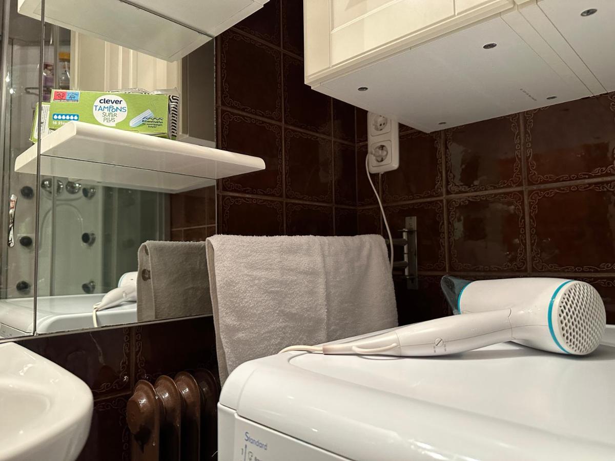 2 Rooms Flat With Balcony, Near Of Center Вена Экстерьер фото